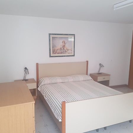 Ws Economy Rooms & Apartment 갈리폴리 외부 사진