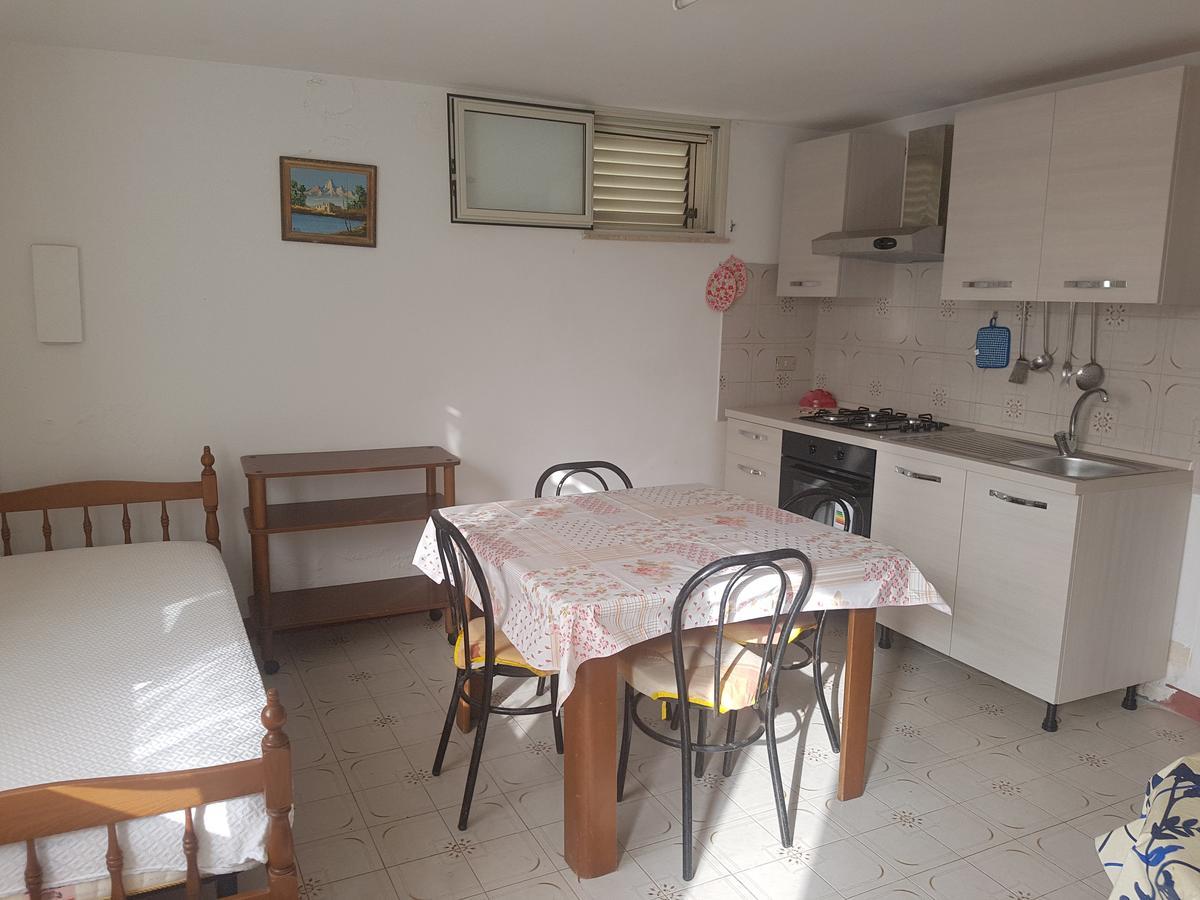 Ws Economy Rooms & Apartment 갈리폴리 외부 사진